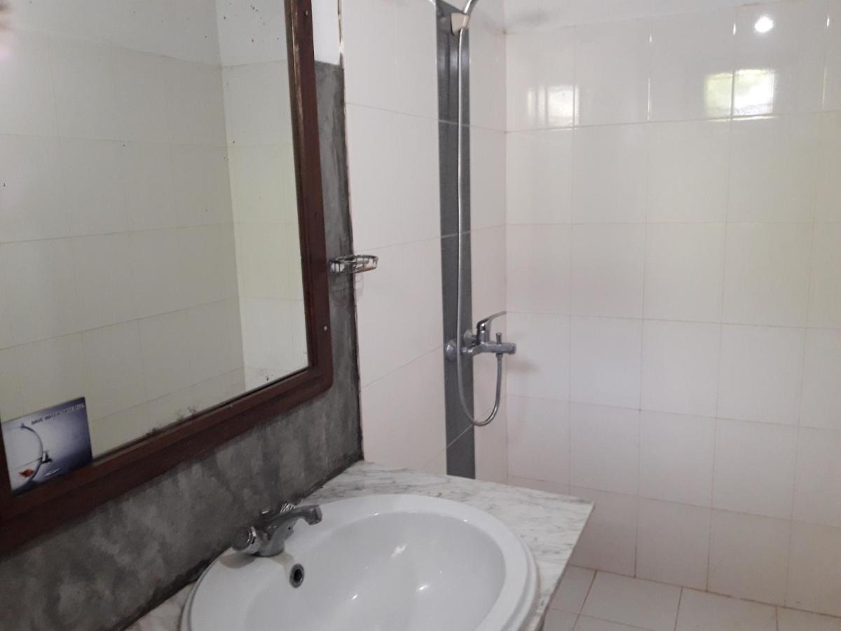 Sea Front Hikkaduwa Apartment Exterior foto