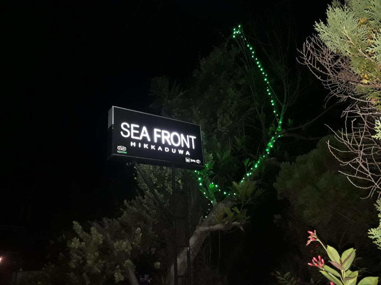 Sea Front Hikkaduwa Apartment Exterior foto
